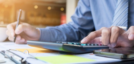 Всегда актуально: рекламные расходы.